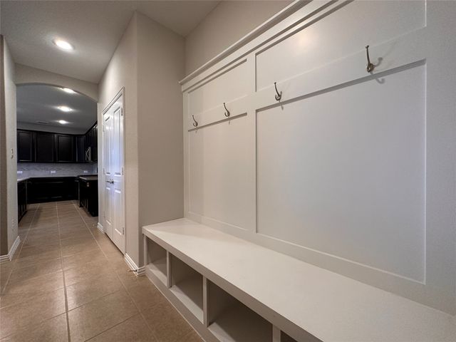 1401 Mesa Crest Drive, Fort Worth, TX 76052