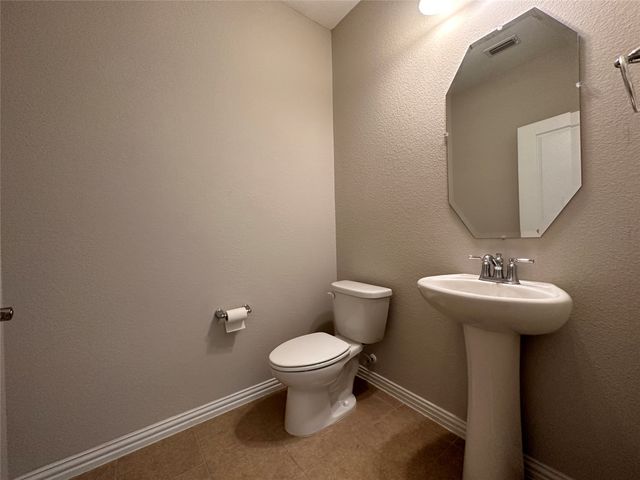 1401 Mesa Crest Drive, Fort Worth, TX 76052