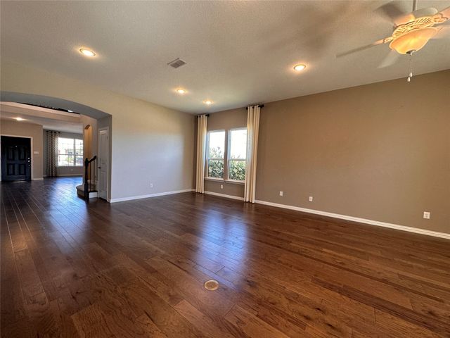 1401 Mesa Crest Drive, Fort Worth, TX 76052