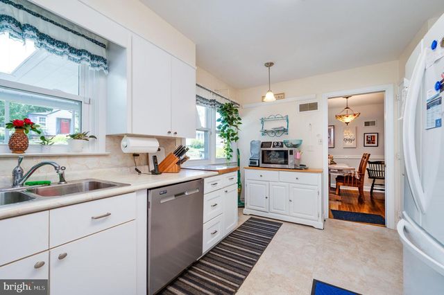 505 SHERWOOD ST, Reading, PA 19607