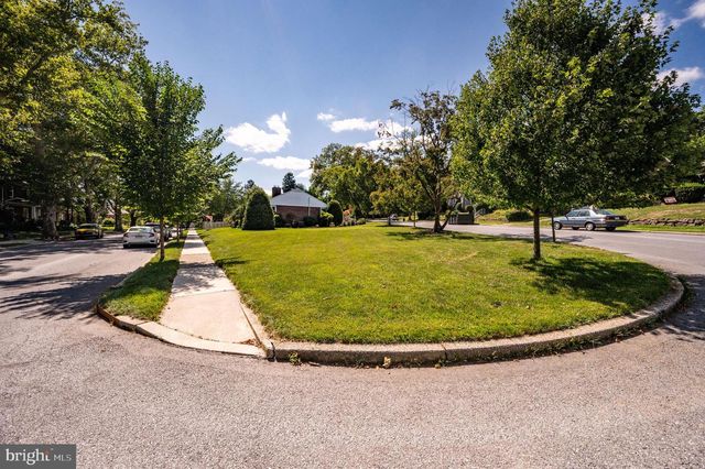 505 SHERWOOD ST, Reading, PA 19607