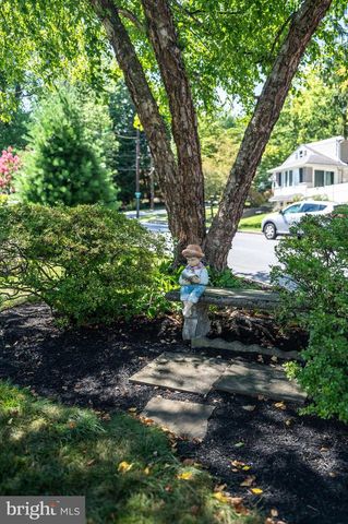 505 SHERWOOD ST, Reading, PA 19607