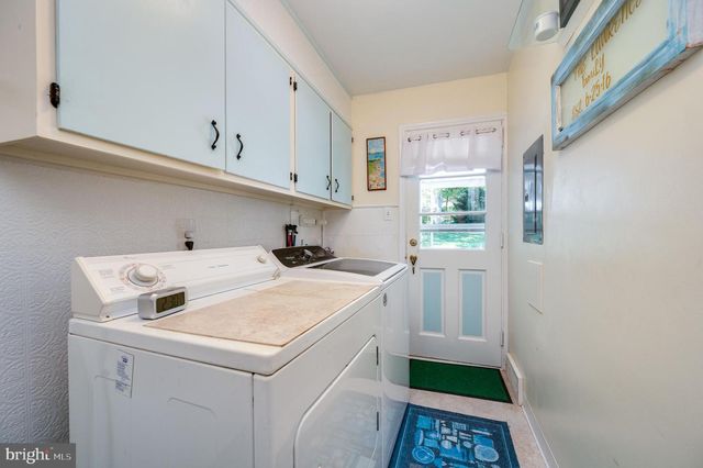 505 SHERWOOD ST, Reading, PA 19607