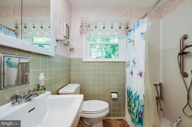 505 SHERWOOD ST, Reading, PA 19607