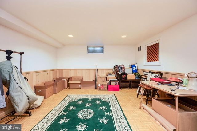 505 SHERWOOD ST, Reading, PA 19607
