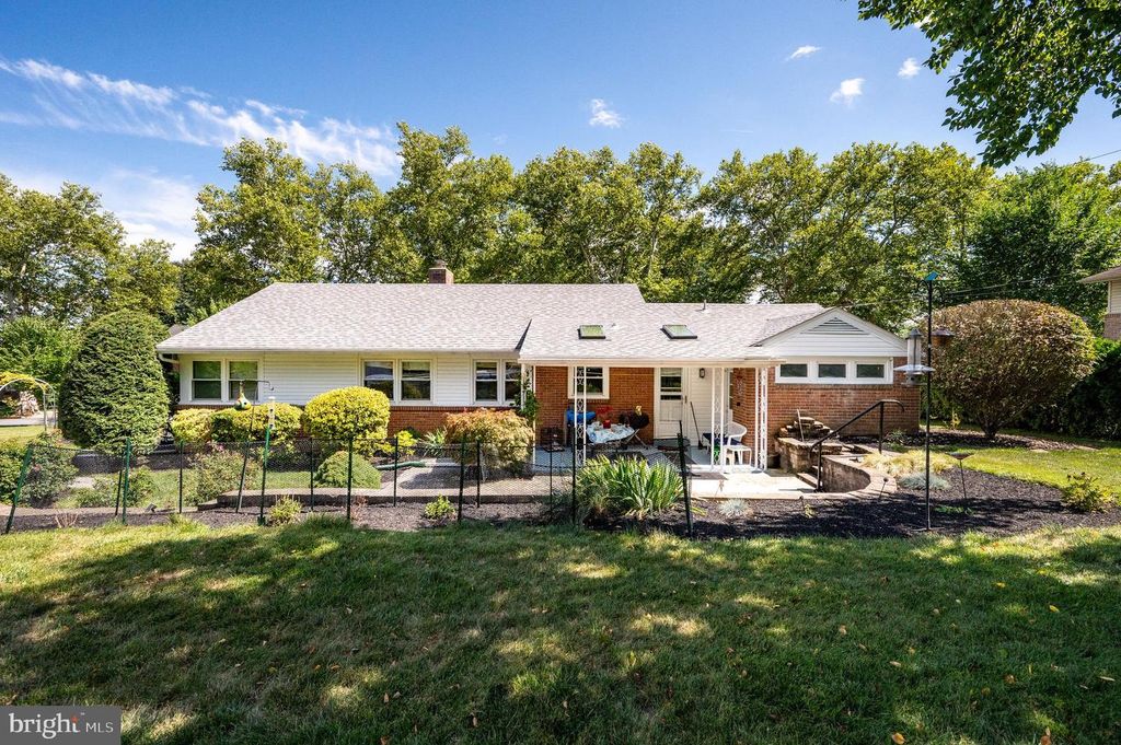 505 SHERWOOD ST, Reading, PA 19607