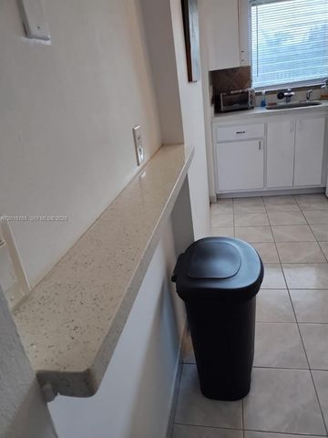 201 NE 14th Ave 10C, Hallandale Beach, FL 33009