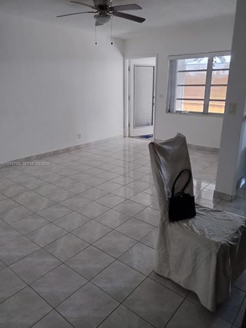201 NE 14th Ave 10C, Hallandale Beach, FL 33009