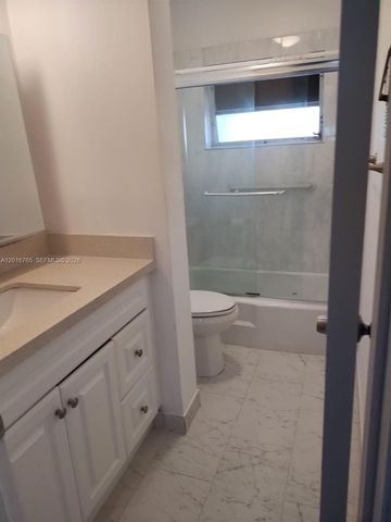 201 NE 14th Ave 10C, Hallandale Beach, FL 33009
