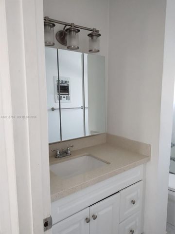 201 NE 14th Ave 10C, Hallandale Beach, FL 33009