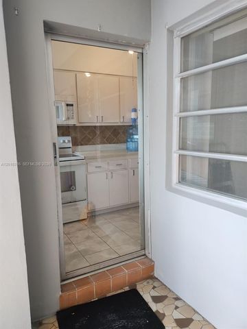 201 NE 14th Ave 10C, Hallandale Beach, FL 33009