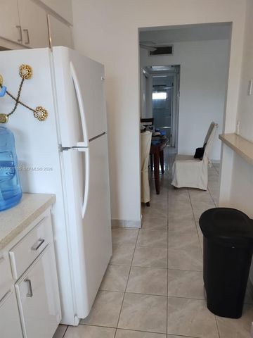 201 NE 14th Ave 10C, Hallandale Beach, FL 33009