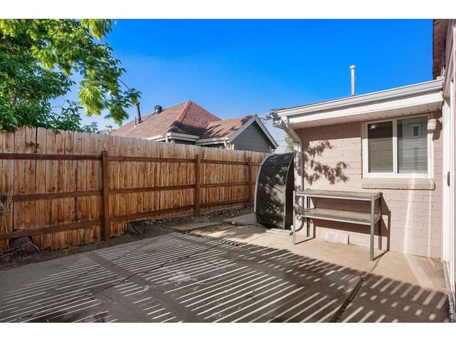 6401 Irving St, Denver, CO 80221