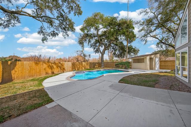 12403 Rockampton Drive, Houston, TX 77031