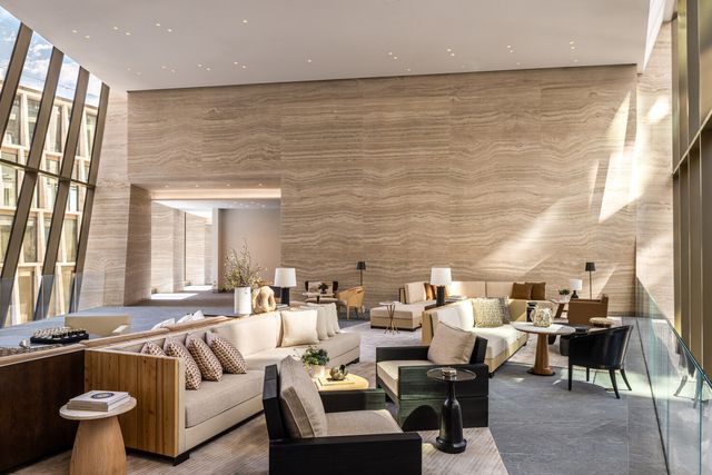 500 W 18TH Street EAST18B, New York City, NY 10011