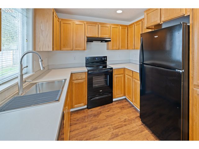 18931 Sw PIKE Ln, Beaverton, OR 97078