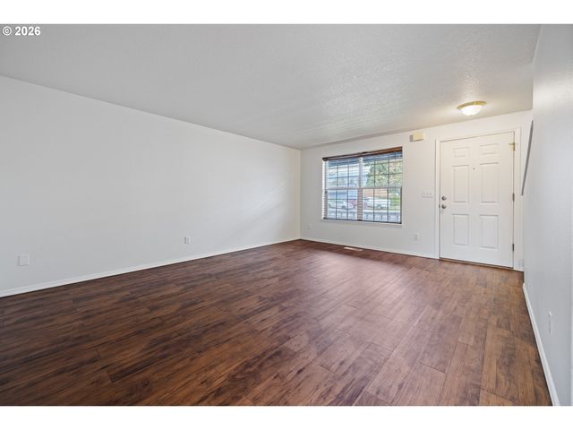 18931 Sw PIKE Ln, Beaverton, OR 97078