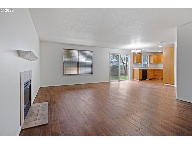 18931 Sw PIKE Ln, Beaverton, OR 97078