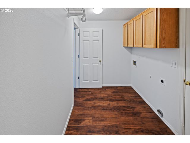 18931 Sw PIKE Ln, Beaverton, OR 97078