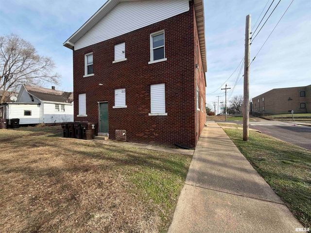 1421 S LIVINGSTON Street, Peoria, IL 61605