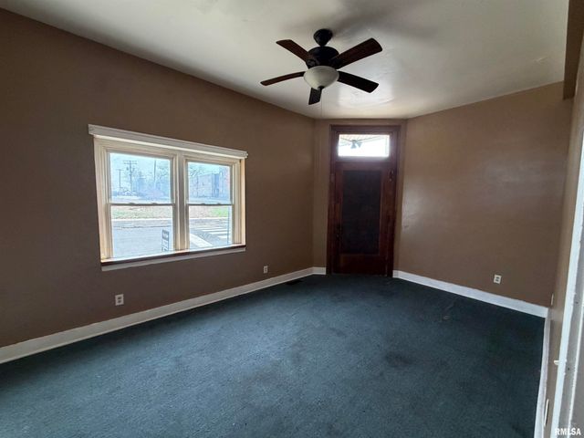 1421 S LIVINGSTON Street, Peoria, IL 61605