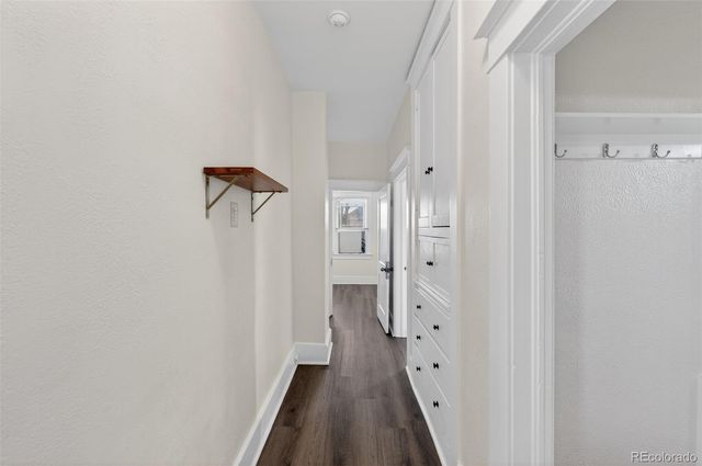 3042 W 38th Avenue, Denver, CO 80211