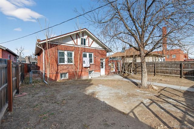 3042 W 38th Avenue, Denver, CO 80211