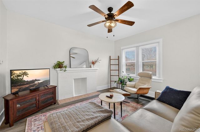 3042 W 38th Avenue, Denver, CO 80211