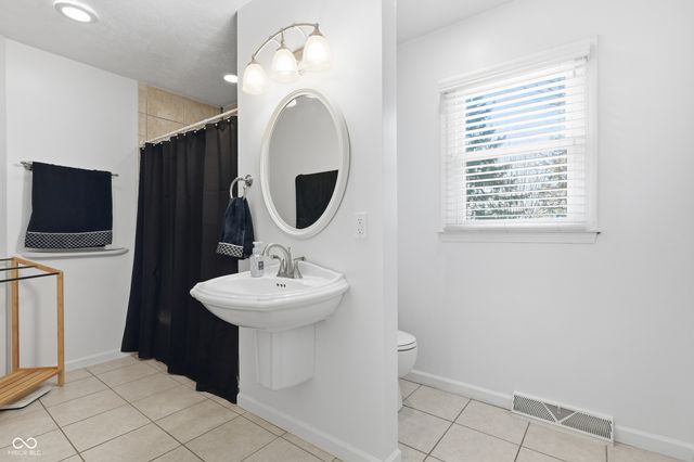 415 Oxford Drive, Noblesville, IN 46062