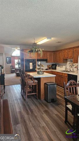 61 Hamilton Woods Court, Warner Robins, GA 31088
