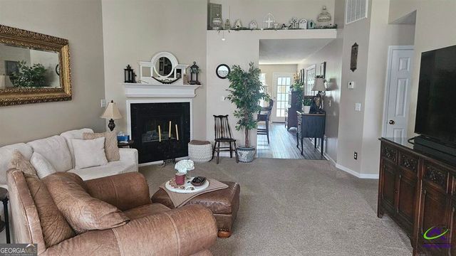 61 Hamilton Woods Court, Warner Robins, GA 31088
