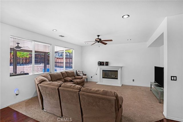 542 Wildrye Court, Hemet, CA 92543