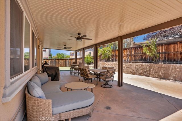 542 Wildrye Court, Hemet, CA 92543