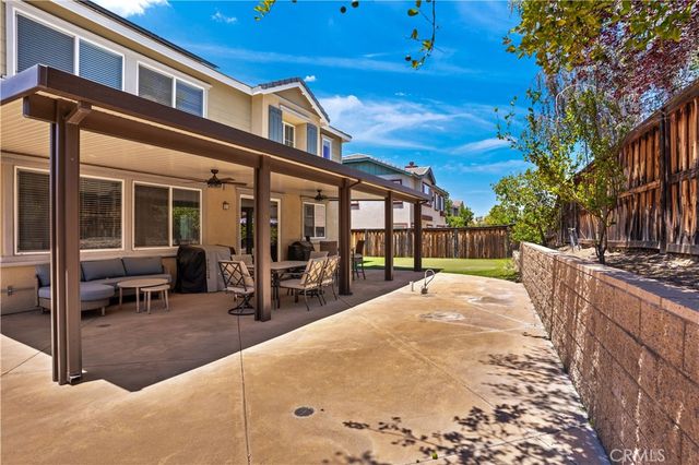 542 Wildrye Court, Hemet, CA 92543