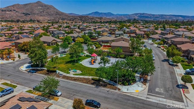 542 Wildrye Court, Hemet, CA 92543