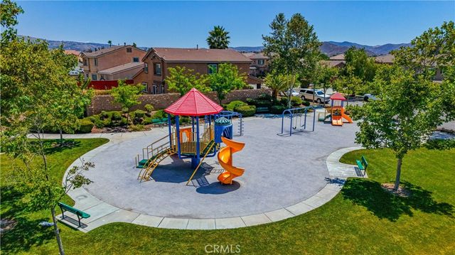 542 Wildrye Court, Hemet, CA 92543