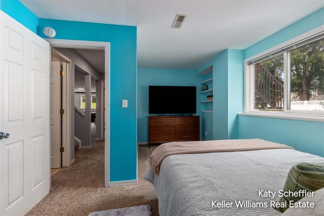 2551 Cedar Lake Drive, Jenison, MI 49428