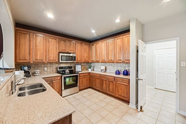 5841 Stone Mountain Road, The Colony, TX 75056