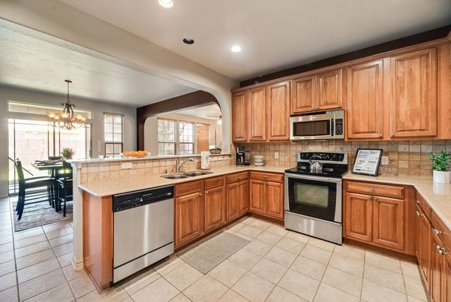 5841 Stone Mountain Road, The Colony, TX 75056