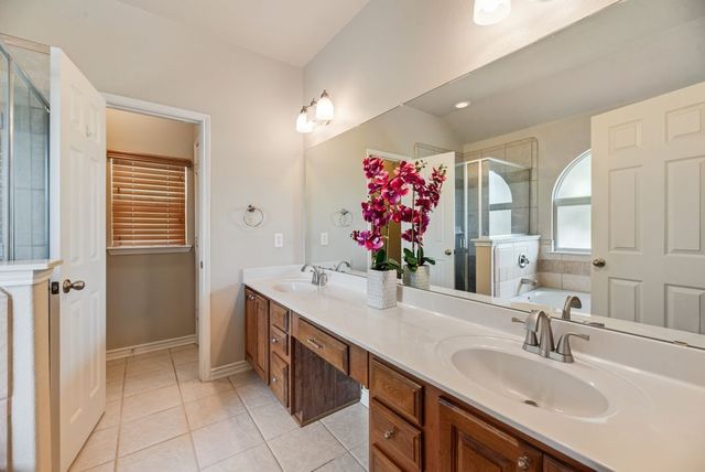 5841 Stone Mountain Road, The Colony, TX 75056