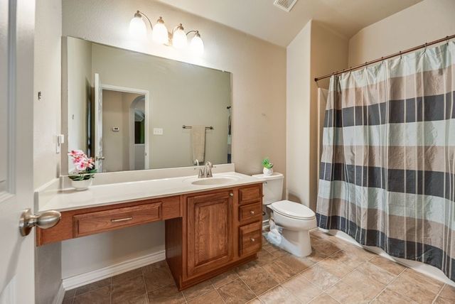 5841 Stone Mountain Road, The Colony, TX 75056