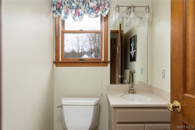 6733 Scherff Road, Orchard Park, NY 14127