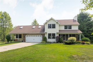 6733 Scherff Road, Orchard Park, NY 14127