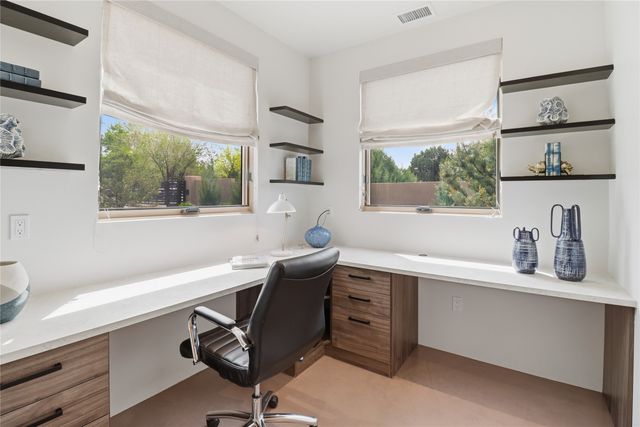 123 E Lupita Road, Santa Fe, NM 87505