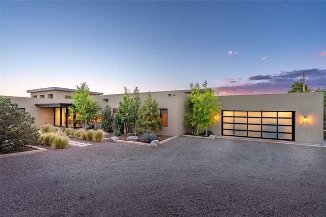 123 E Lupita Road, Santa Fe, NM 87505