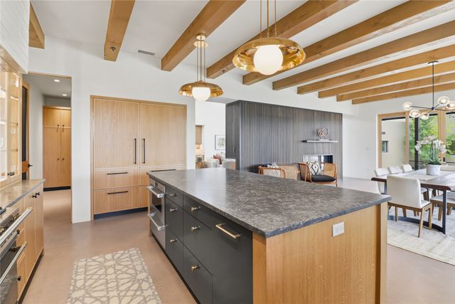 123 E Lupita Road, Santa Fe, NM 87505