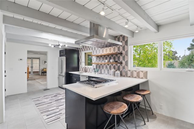 123 E Lupita Road, Santa Fe, NM 87505