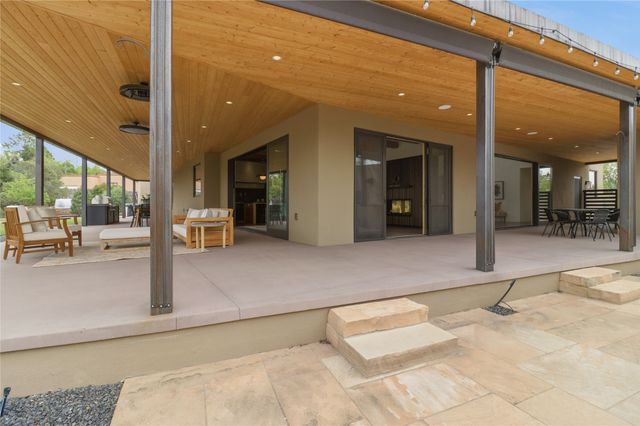 123 E Lupita Road, Santa Fe, NM 87505