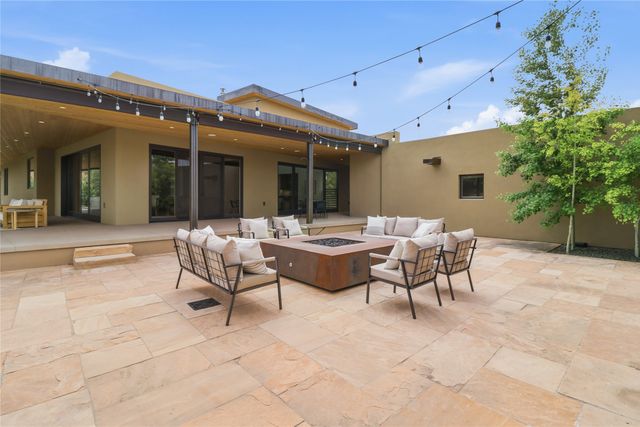 123 E Lupita Road, Santa Fe, NM 87505
