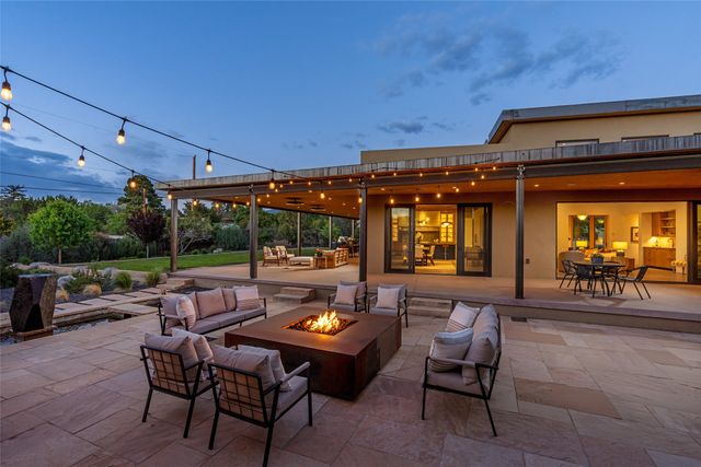 123 E Lupita Road, Santa Fe, NM 87505